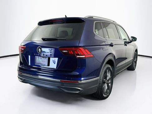 Used 2024 Volkswagen Tiguan SE FWD image 9