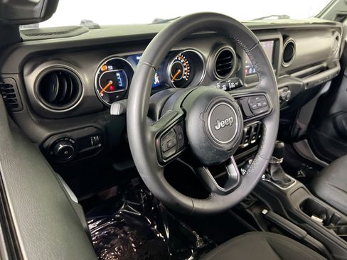 Used 2023 Jeep Wrangler Sport AWD/4WD image 20