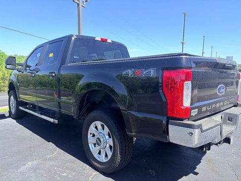 Used 2019 Ford F250 XL w/ STX Appearance Package AWD/4WD image 14