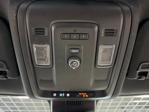 Used 2023 Chevrolet Tahoe LT AWD/4WD image 24