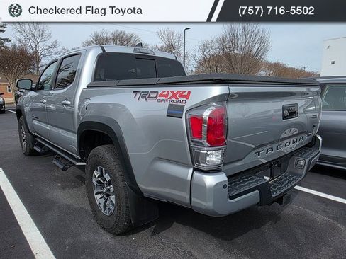 Used 2023 Toyota Tacoma TRD Off-Road w/ Advanced Technology Package image 4