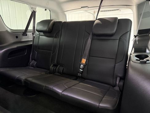 Used 2017 Chevrolet Suburban Premier image 29