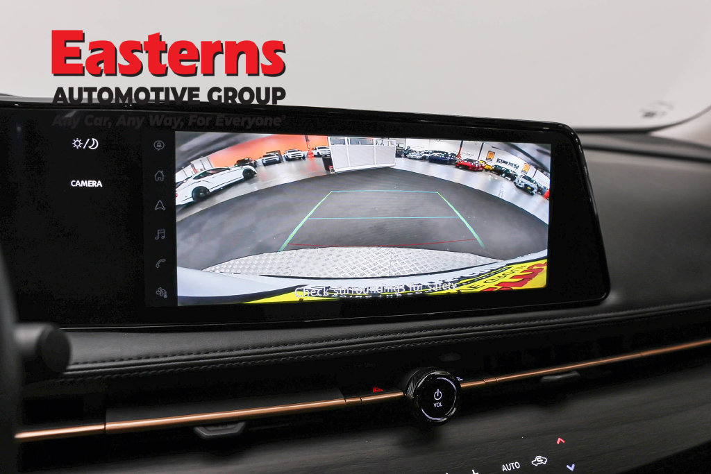 Used 2024 Nissan Ariya AWD image 22