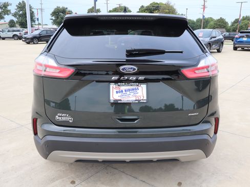 Used 2024 Ford Edge SEL w/ Convenience Package AWD/4WD image 6