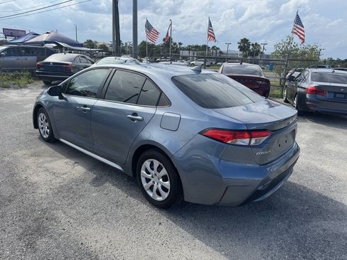 Used 2020 Toyota Corolla LE FWD image 5