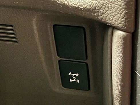 Used 2014 Lexus GX 460 w/ Premium Package image 15