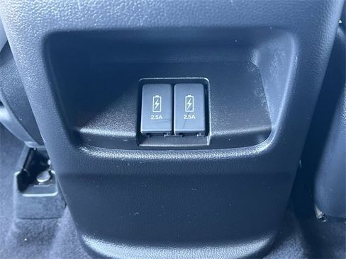 Used 2018 Honda CR-V Touring image 32