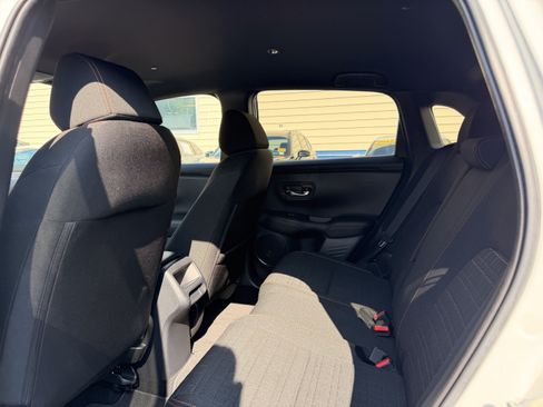 Used 2024 Honda HR-V Sport image 26