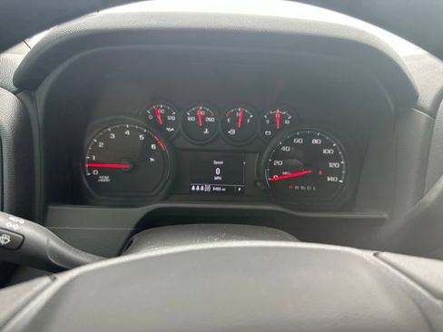 Used 2025 Chevrolet Silverado 2500 Custom w/ Custom Value Package AWD/4WD image 15