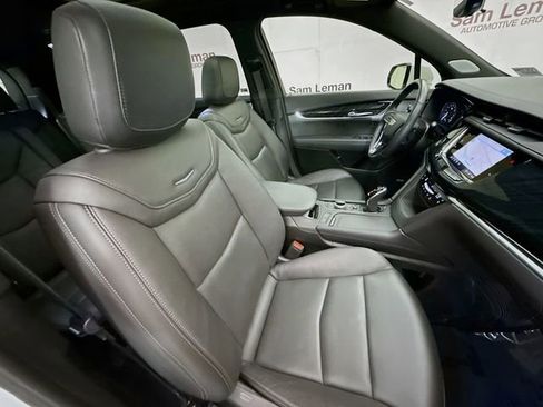 Used 2024 Cadillac XT6 Premium Luxury w/ Technology Package image 33
