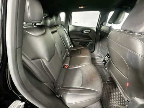 Used 2025 Jeep Compass Trailhawk image 25