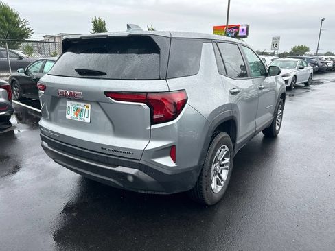 Used 2025 GMC Terrain Elevation AWD/4WD image 3