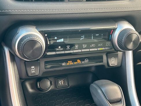 Used 2024 Toyota RAV4 LE image 10