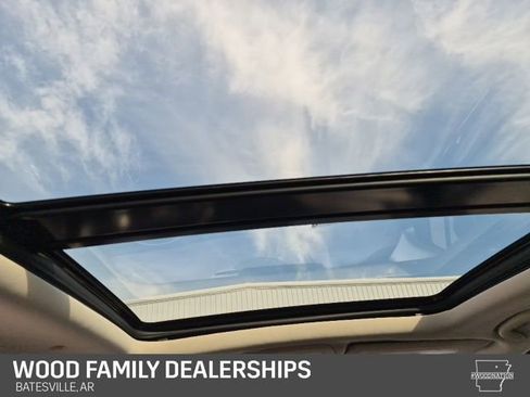 Used 2017 Cadillac XT5 Luxury image 19