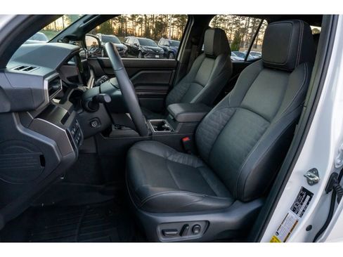 Used 2025 Toyota 4Runner TRD Sport Premium image 11