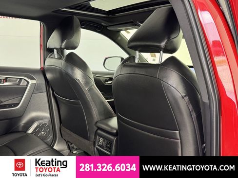Certified 2025 Toyota RAV4 SE w/ Weather & Moonroof Package AWD/4WD image 21