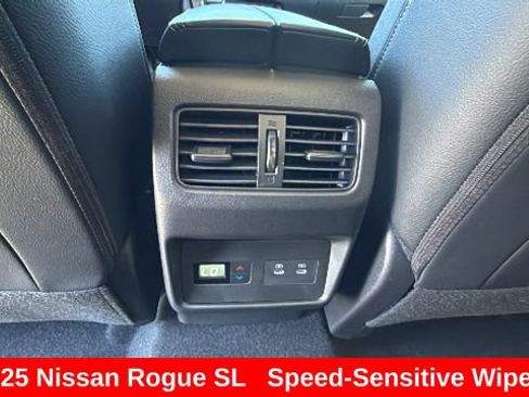 Certified 2025 Nissan Rogue SL w/ SL Premium Package AWD/4WD image 25