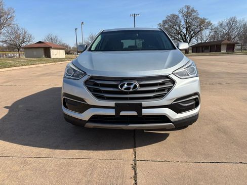 Used 2017 Hyundai Santa Fe Sport image 5