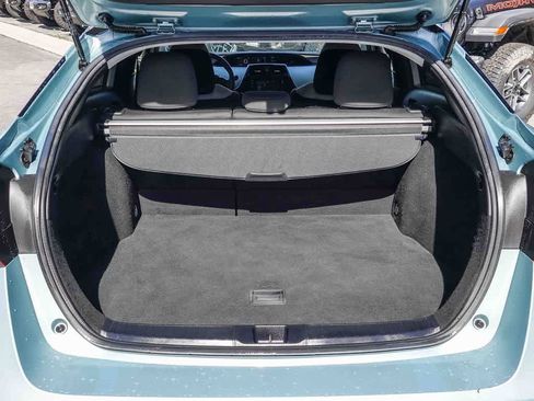 Used 2019 Toyota Prius LE image 23