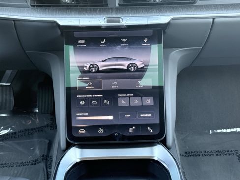 Used 2025 Lucid Air Touring image 67