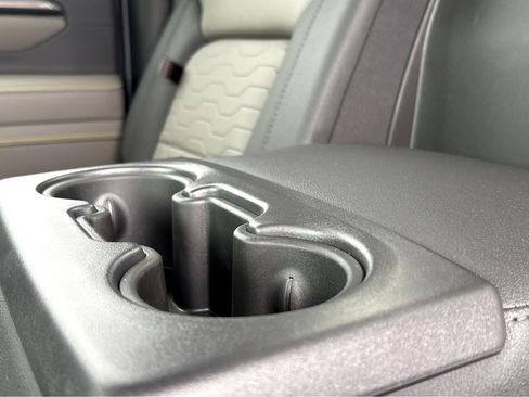 New 2026 Chevrolet Silverado 2500 ZR2 image 28