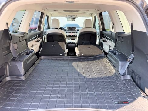Used 2021 Kia Telluride S FWD image 28