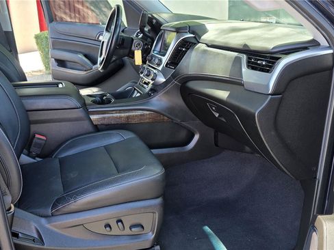 Used 2019 Chevrolet Tahoe LT RWD image 17