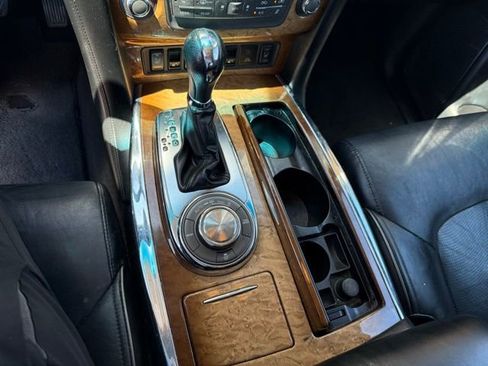 Used 2013 INFINITI QX56 4WD w/ Theater Pkg image 11