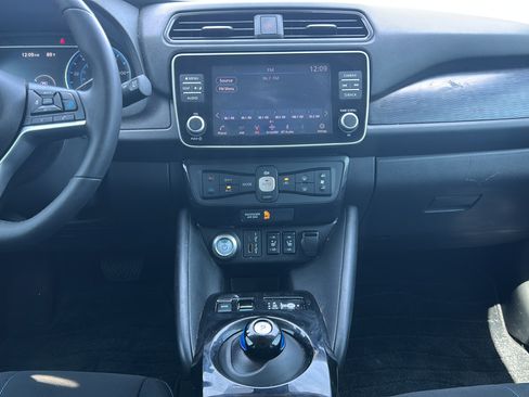 Used 2023 Nissan Leaf SV Plus FWD image 24