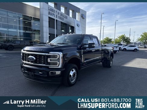 Used 2024 Ford F350 Platinum w/ FX4 Off-Road Package AWD/4WD image 1