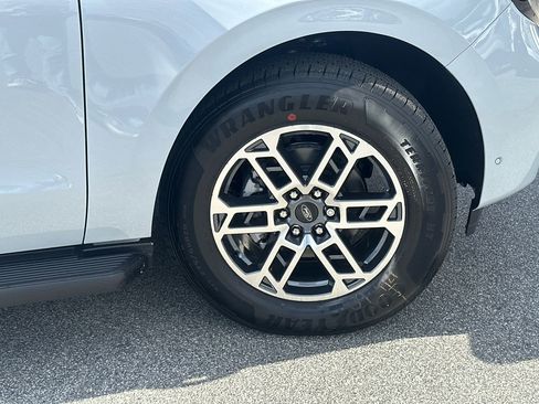 New 2025 Ford Expedition Max Active image 35