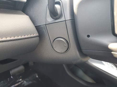 New 2026 Lincoln Nautilus Reserve w/ Jet Appearance Package AWD/4WD image 15