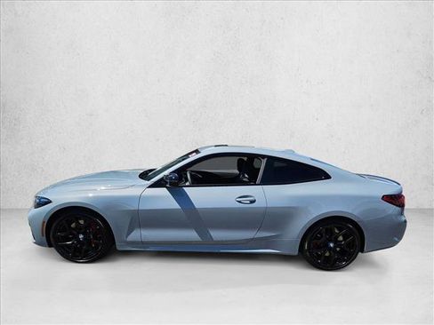 Used 2026 BMW M440i Coupe w/ Premium Package RWD image 8
