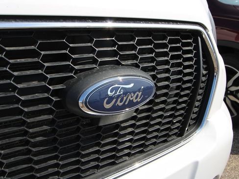 Used 2025 Ford Transit 350 XLT RWD image 10