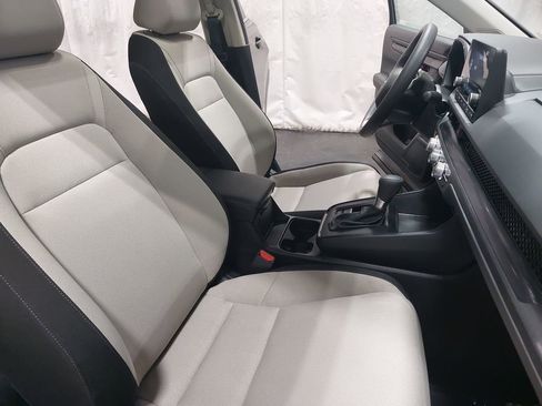 Used 2023 Honda CR-V EX image 10