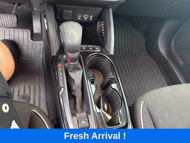 Used 2023 Chevrolet TrailBlazer LT w/ Convenience Package FWD image 8