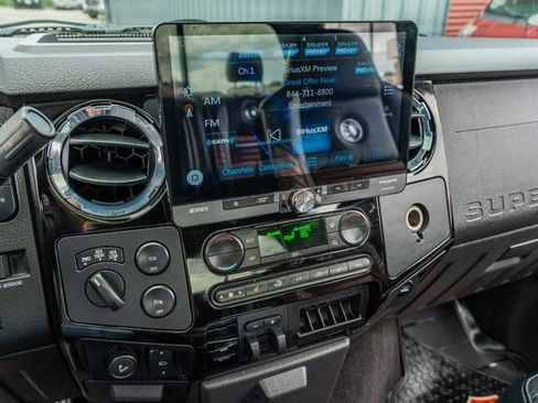 Used 2008 Ford F250 Lariat image 26