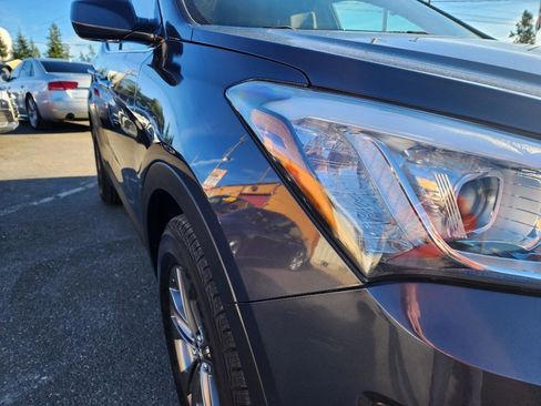 Used 2013 Hyundai Santa Fe Sport image 27