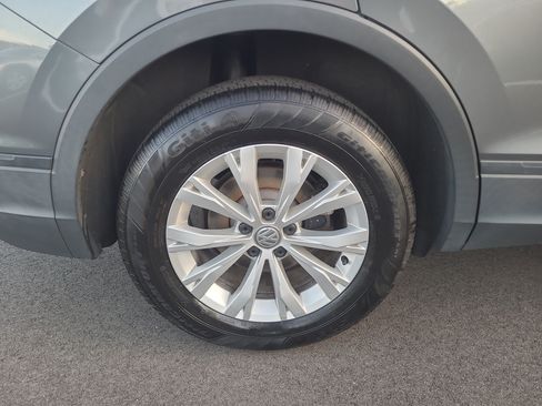 Used 2020 Volkswagen Tiguan S AWD/4WD image 11