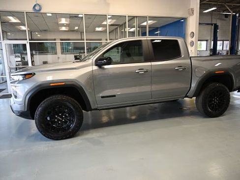 New 2026 GMC Canyon Elevation w/ Convenience Package AWD/4WD image 9