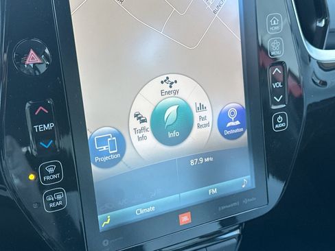 Used 2020 Toyota Prius Limited image 28