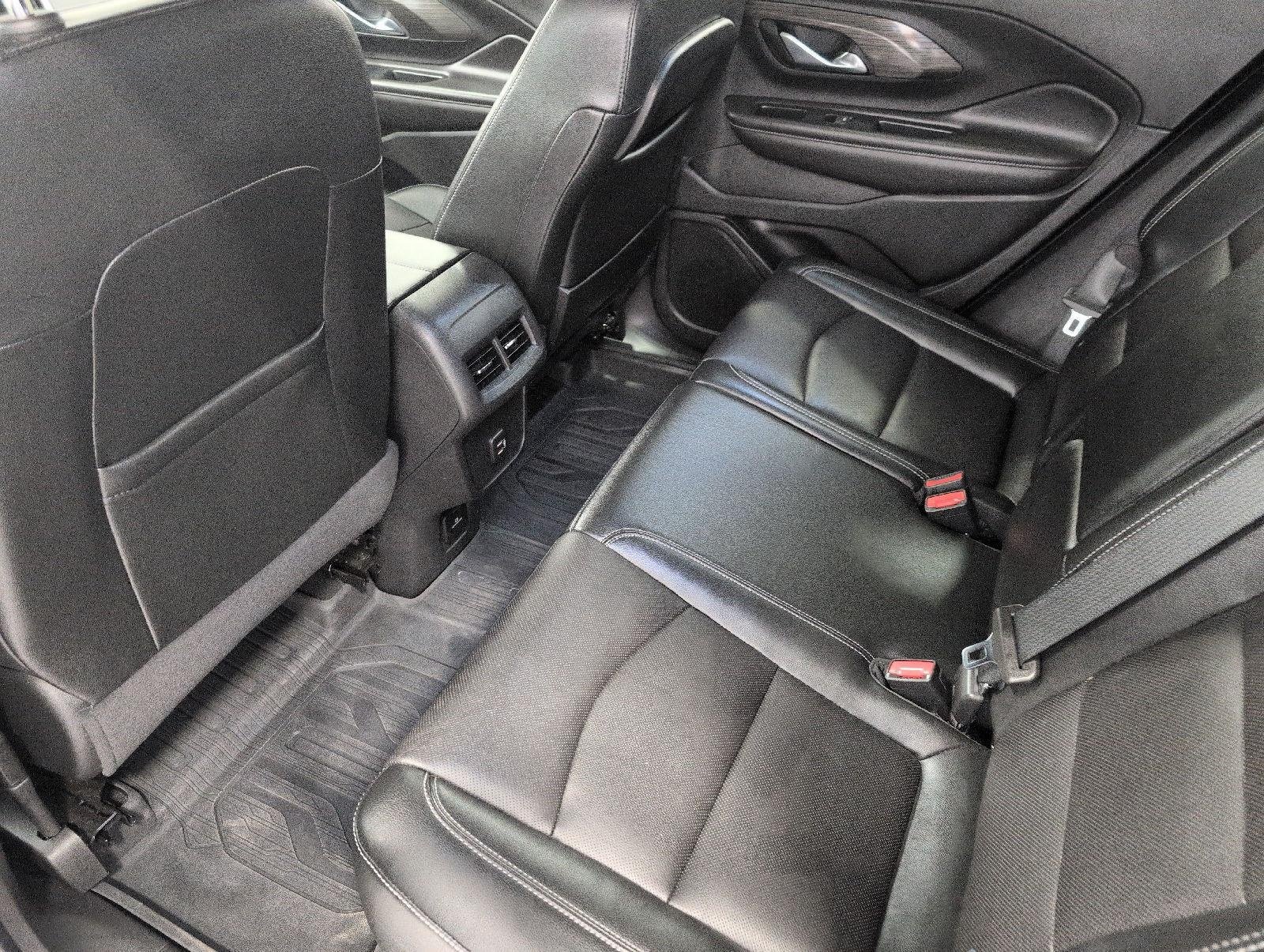Used 2023 GMC Terrain SLT w/ Elevation Edition AWD/4WD image 21