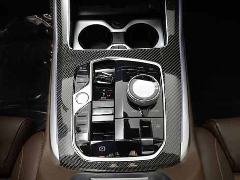 Used 2026 BMW X7 M60i AWD/4WD image 13
