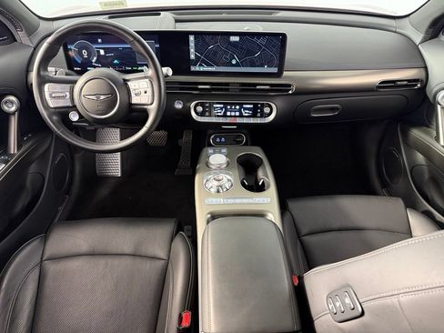 Used 2023 Genesis GV60 Advanced AWD/4WD image 13