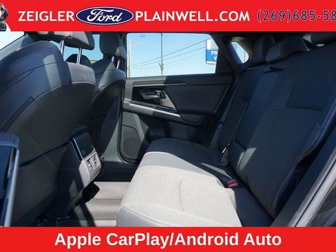 Used 2024 Toyota bZ4X FWD image 12