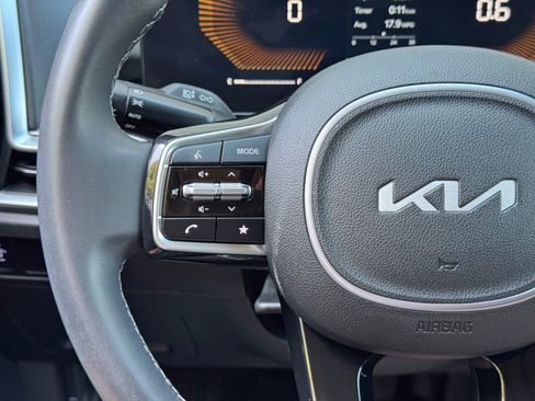 Used 2024 Kia Sorento S w/ Panoramic Sunroof Package FWD image 20