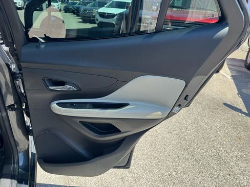 Used 2018 Buick Encore Preferred FWD image 18