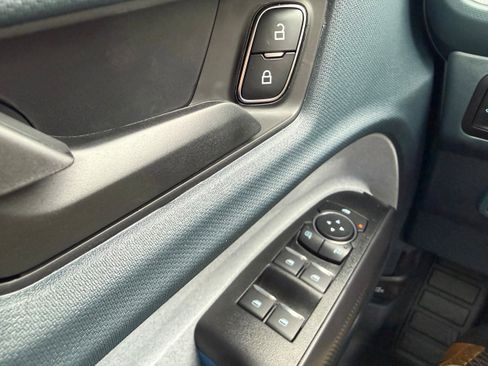 New 2025 Ford Maverick XLT w/ XLT Luxury Package image 19