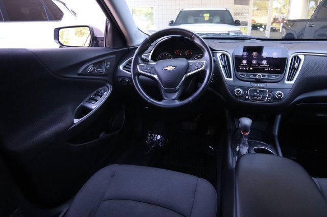Used 2022 Chevrolet Malibu RS FWD image 22