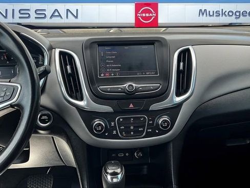 Used 2021 Chevrolet Equinox LT image 9